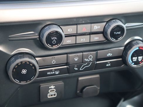 New 2025 Ford F150 XL w/ Equipment Group 103A High image 23