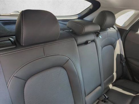 Used 2019 Hyundai Kona Limited FWD image 23