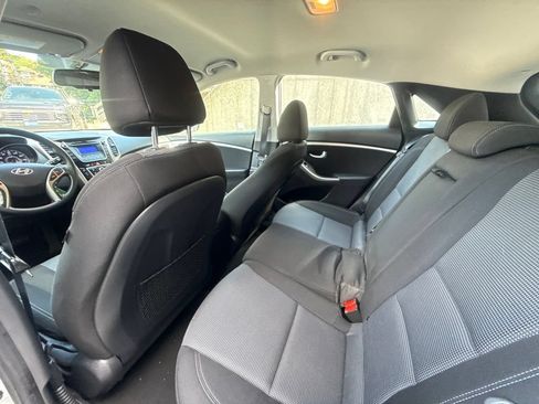 Used 2013 Hyundai Elantra GT FWD image 20