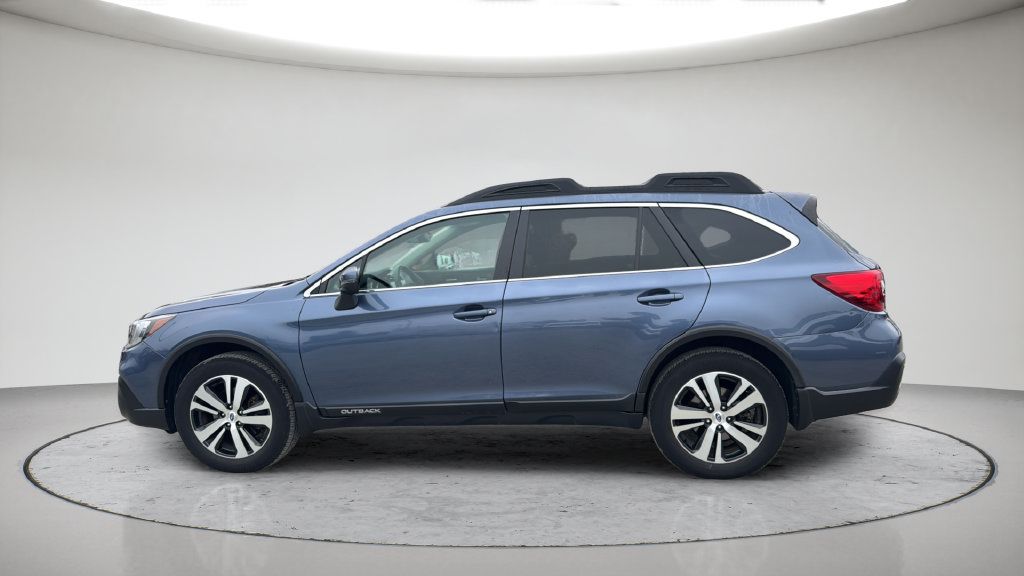 Used 2018 Subaru Outback 2.5i Limited AWD/4WD image 10