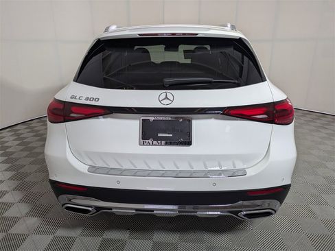 New 2026 Mercedes-Benz GLC 300 image 5