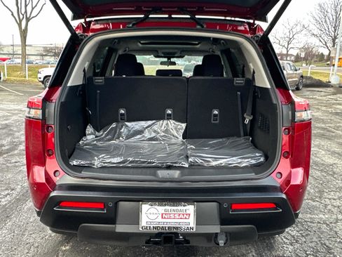 New 2026 Nissan Pathfinder SV AWD/4WD image 12