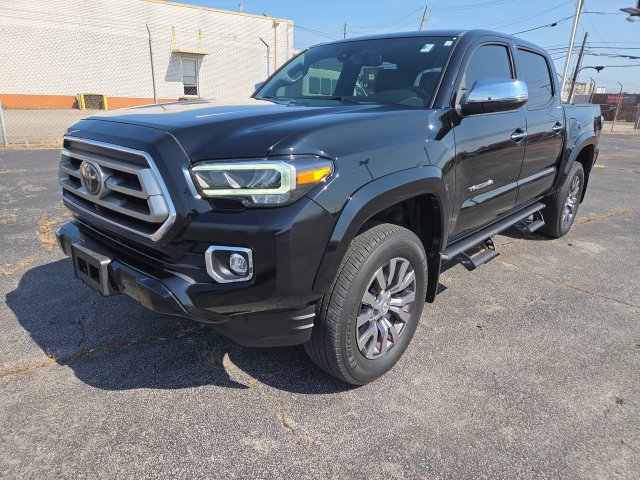 Used 2021 Toyota Tacoma Limited AWD/4WD image 4