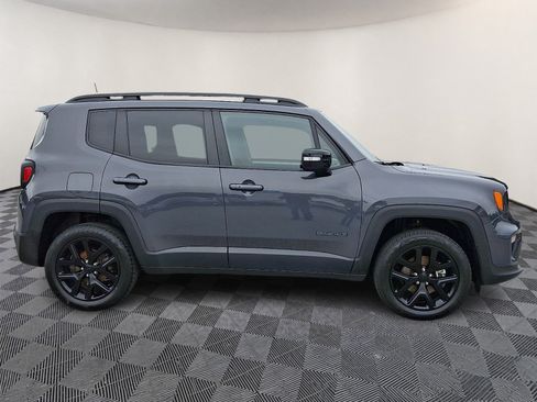 Used 2022 Jeep Renegade Altitude w/ Convenience Group AWD/4WD image 7