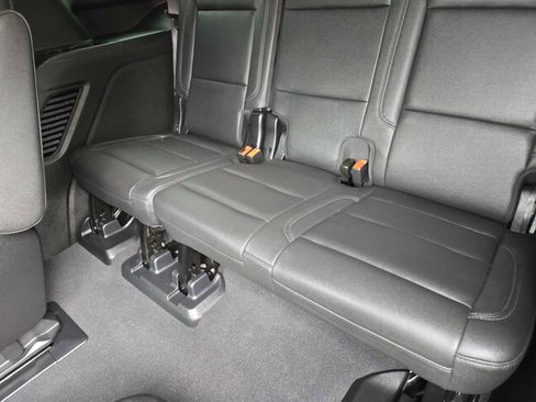 Certified 2024 Chevrolet Tahoe Z71 w/ Luxury Package image 30