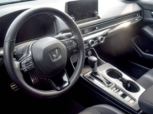 Used 2024 Honda Civic Sport image 22