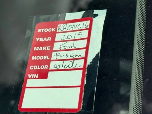 Used 2019 Ford Fusion S FWD image 5