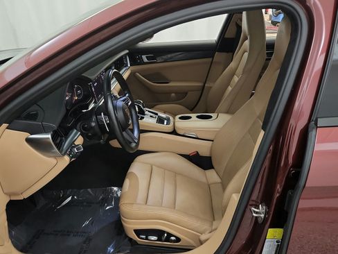 Used 2021 Porsche Panamera 4 AWD/4WD image 18