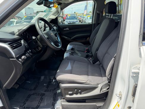 Used 2020 Chevrolet Tahoe 4WD w/ Max Trailering Package image 16