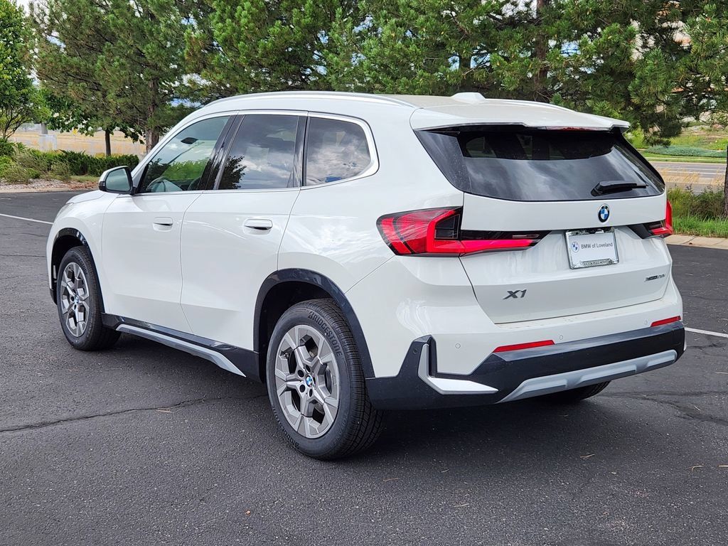 New 2026 BMW X1 xDrive28i w/ Technology Package AWD/4WD image 3