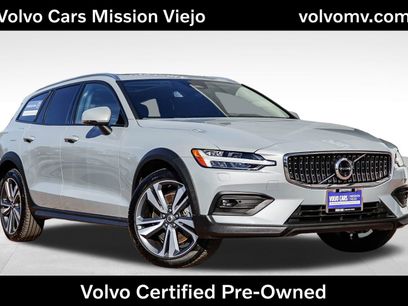 Used 2025 Volvo V60 B5 Cross Country Plus