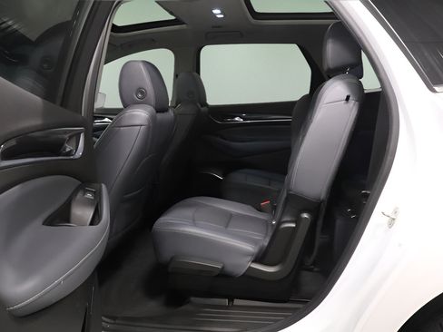 Used 2019 Buick Enclave Premium w/ Experience Buick Package FWD image 13