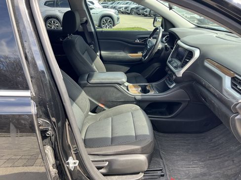 Used 2020 GMC Acadia SLE image 28