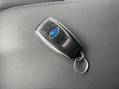 Used 2023 Subaru Ascent Limited image 33