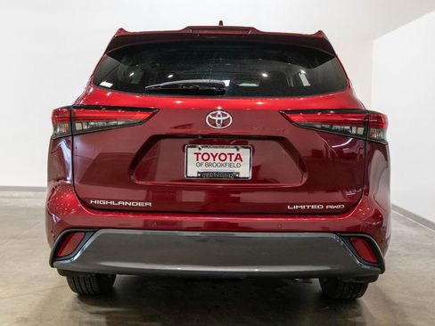 Used 2020 Toyota Highlander Limited AWD/4WD image 8