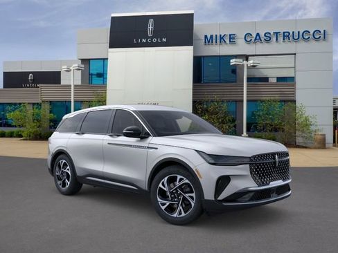 New 2026 Lincoln Nautilus Premier AWD/4WD image 8