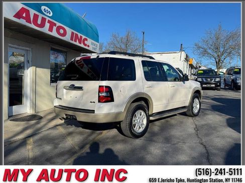 Used 2010 Ford Explorer Eddie Bauer image 4