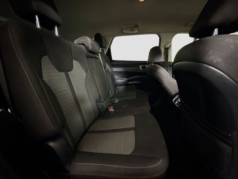 Used 2021 Kia Sorento LX FWD image 26