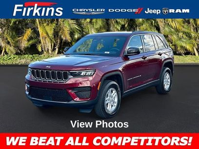 New 2025 Jeep Grand Cherokee Laredo w/ Luxury Tech Group I