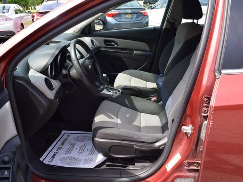 Used 2012 Chevrolet Cruze LS w/ Connectivity Package FWD image 20