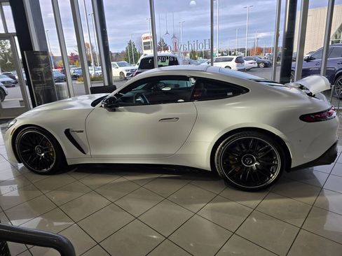New 2025 Mercedes-Benz AMG GT 63 image 3