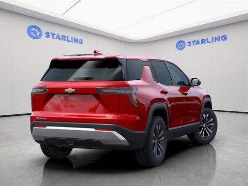 New 2026 Chevrolet Equinox LT image 4