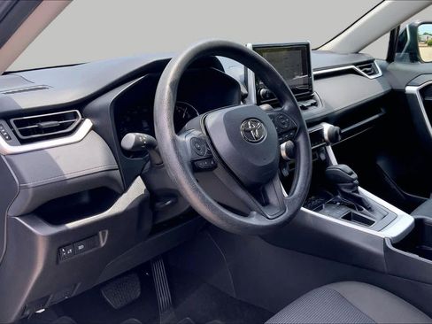 Used 2025 Toyota RAV4 LE FWD image 17