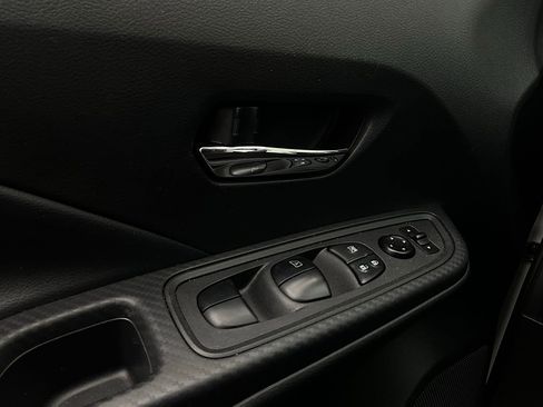 Used 2025 Nissan Versa SV image 20