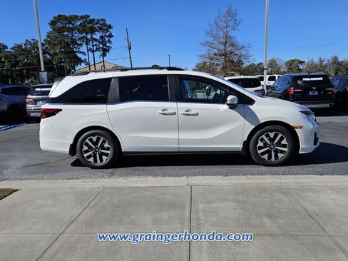 New 2026 Honda Odyssey EX-L image 6