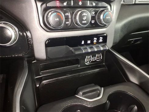 Used 2021 RAM 1500 Big Horn image 23