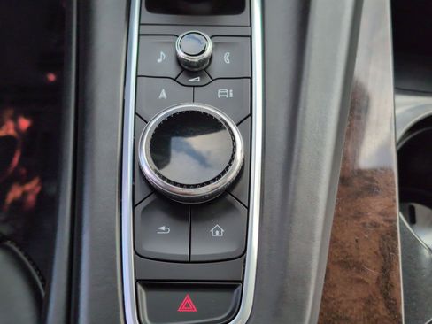 Used 2021 Cadillac Escalade Sport Platinum image 23