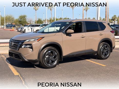 Certified 2024 Nissan Rogue SV FWD image 1