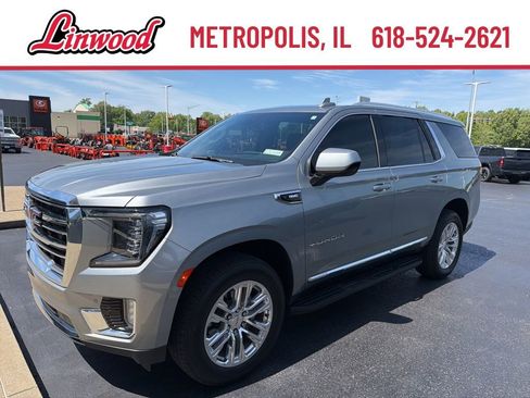 Used 2023 GMC Yukon SLT AWD/4WD image 1
