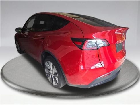 Used 2023 Tesla Model Y Long Range AWD/4WD image 10