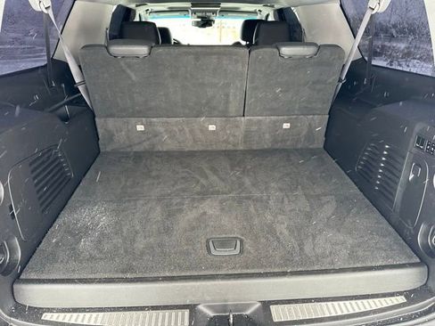 Used 2016 Cadillac Escalade ESV Premium image 14