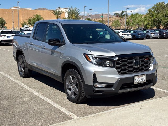 Used 2025 Honda Ridgeline TrailSport image 1