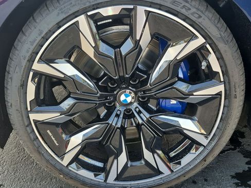 New 2027 BMW i5 eDrive40 w/ M Sport Package RWD image 13