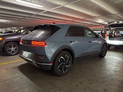 Used 2024 Hyundai Ioniq 5 SEL image 3