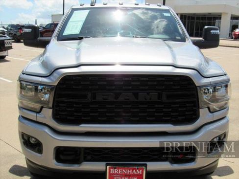 Certified 2024 RAM 3500 Big Horn w/ Night Edition AWD/4WD image 9