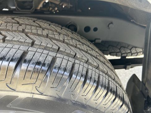 Used 2015 Nissan Frontier PRO-4X image 28