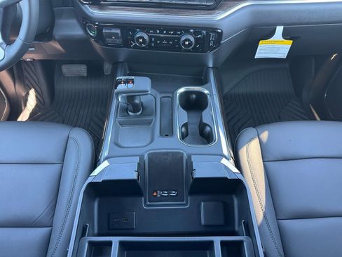 Used 2026 Chevrolet Silverado 1500 LT Trail Boss w/ LT Trail Boss Premium Package image 12