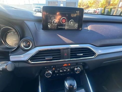 Used 2018 MAZDA CX-9 Grand Touring image 19