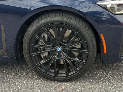 Used 2021 BMW 750i xDrive w/ Executive Package image 11