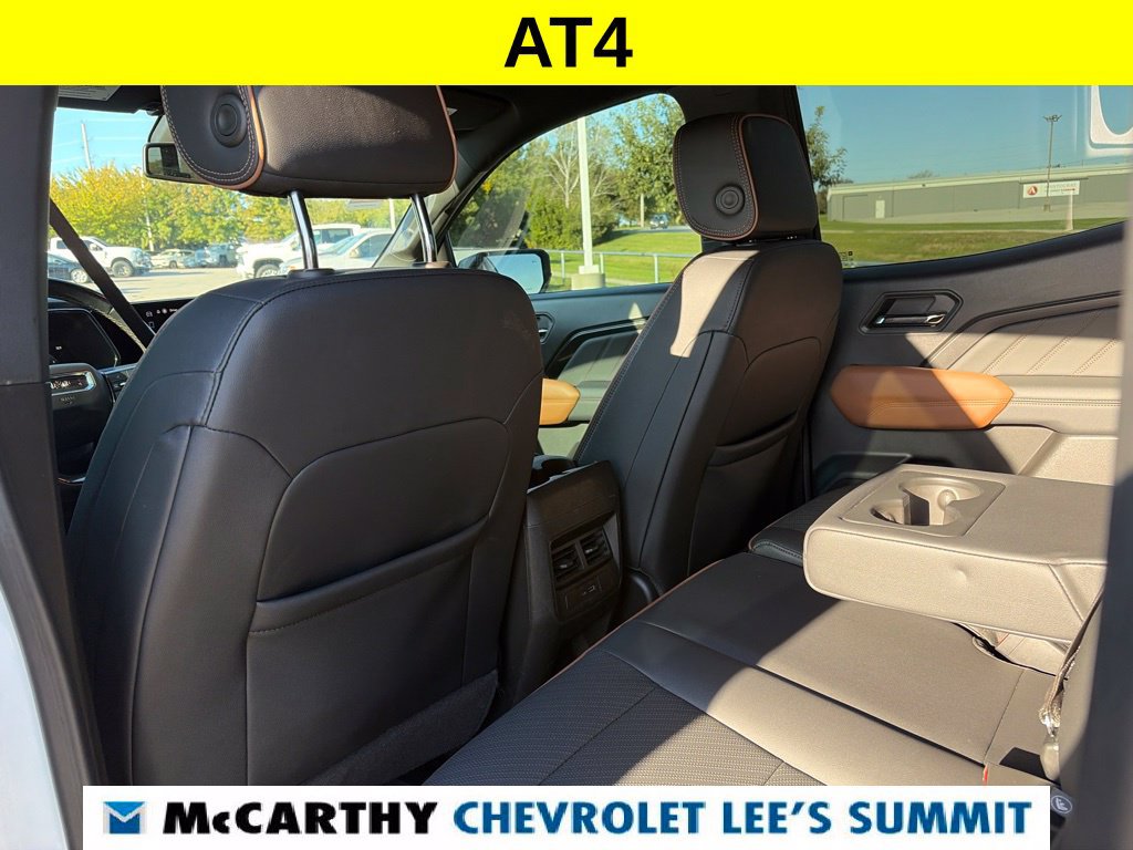 Used 2024 GMC Canyon AT4 w/ AT4 Premium Package AWD/4WD image 39