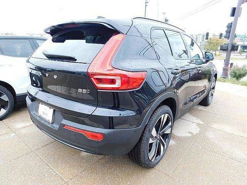 New 2026 Volvo XC40 B5 Ultra w/ Climate Package AWD/4WD image 6