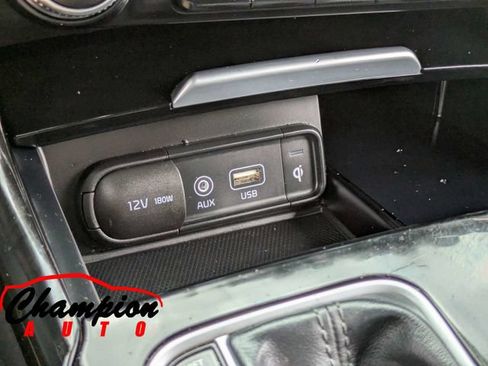 Used 2021 Kia Stinger GT-Line RWD image 24