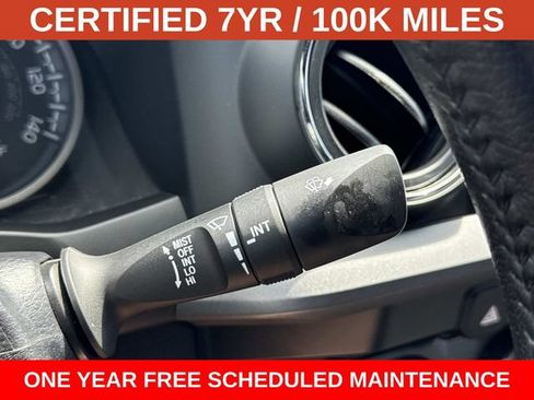 Used 2022 Toyota Tacoma TRD Sport w/ Technology Package AWD/4WD image 25