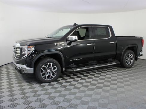 New 2026 GMC Sierra 1500 SLT w/ SLT Premium Plus Package AWD/4WD image 2