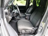 Used 2018 Jeep Wrangler Unlimited Sport S image 3