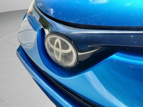 Used 2018 Toyota RAV4 XLE image 23